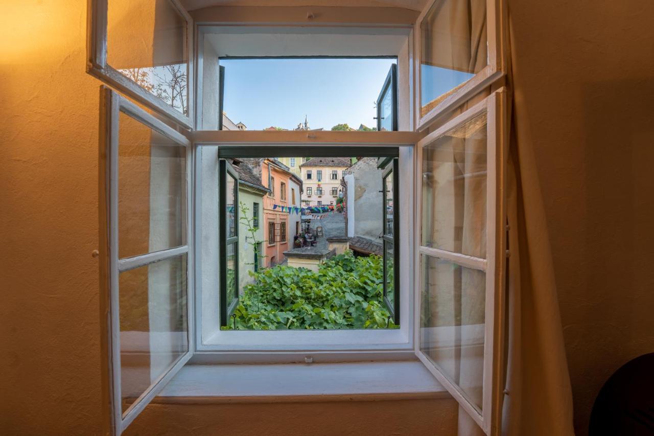 Aparthotel Casa Josef Bacon - La Strada - à Sighişoara Extérieur photo