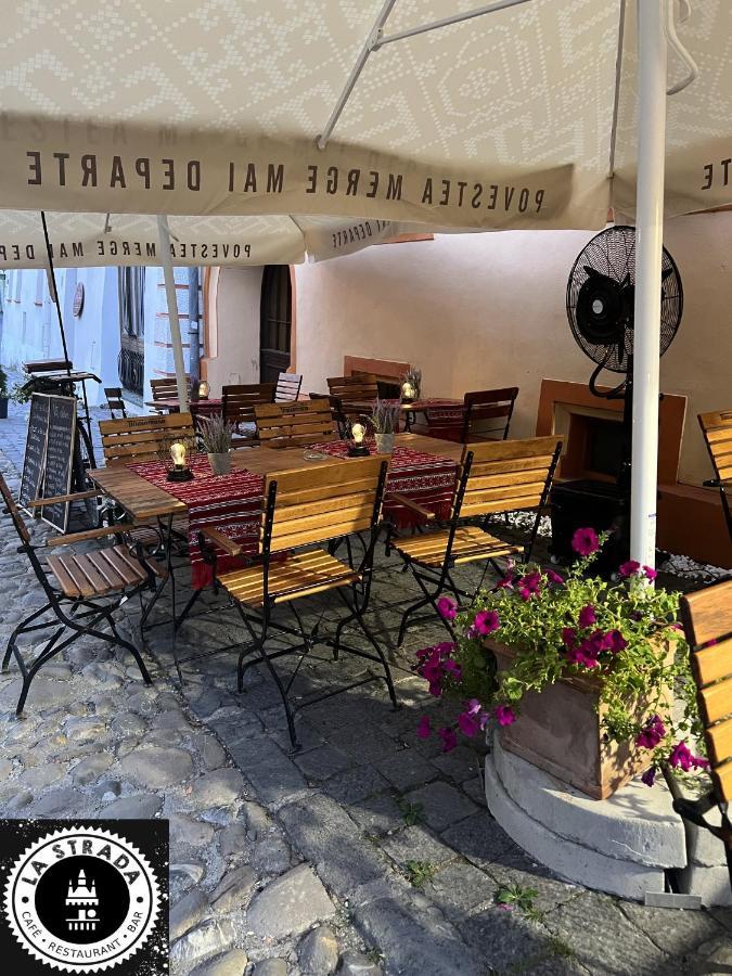 Aparthotel Casa Josef Bacon - La Strada - à Sighişoara Extérieur photo